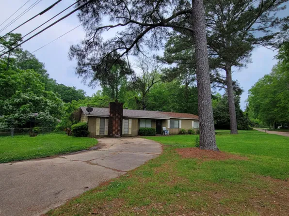 1405 Dianne Dr, Jackson, MS 39204
