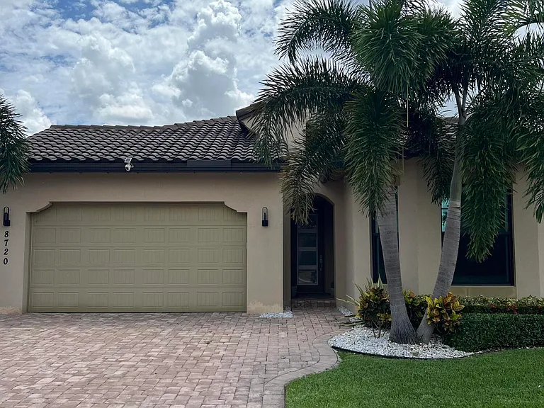 8720 E Baypoint Cir — Photo 3