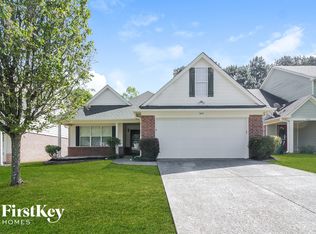 2032 Plumas Dr, Nesbit, MS 38651