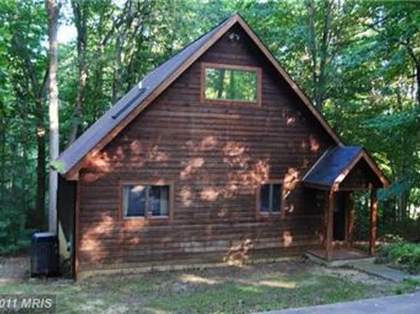 8520 Perch Ct, Lusby, MD 20657