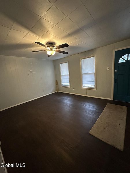 2nd image of 818 Cutler Street