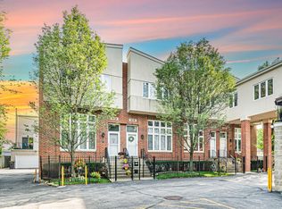 4915 W Gunnison St #C, Chicago, IL 60630
