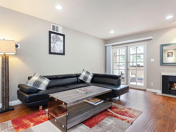 4th image of 2386 E Del Mar Blvd Unit 104