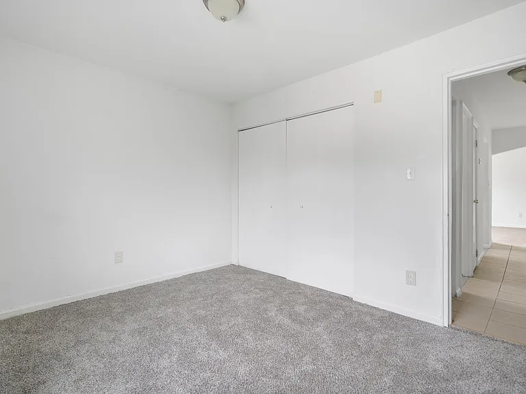 21420 W Seven Mile Rd #108 — Photo 6