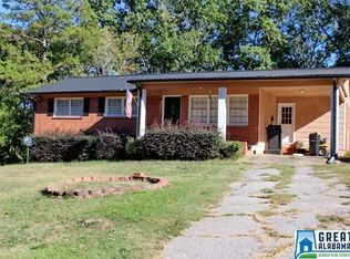 1216 Arklow Rd, Weaver, AL 36277
