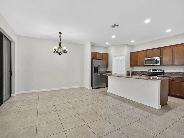 10348 Wellington Parc Dr — Photo 8