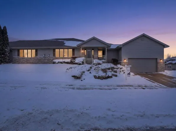 375 Alpine Pkwy, Oregon, WI 53575