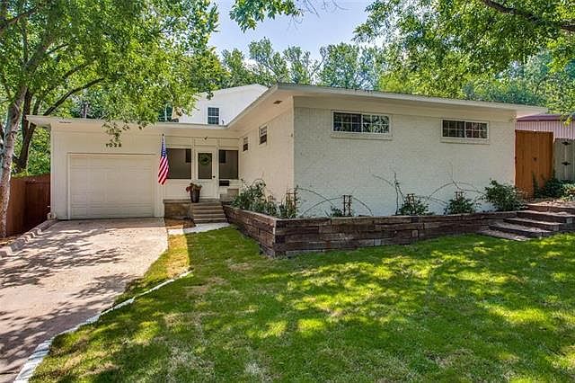 1st image of 1028 Tipperary Dr