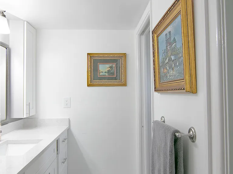 2812 Garden Dr S #101 — Photo 13