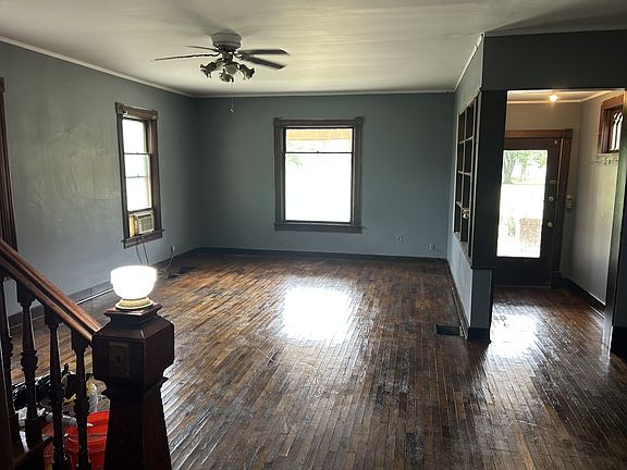 2nd image of 1709 N Kansas Ave