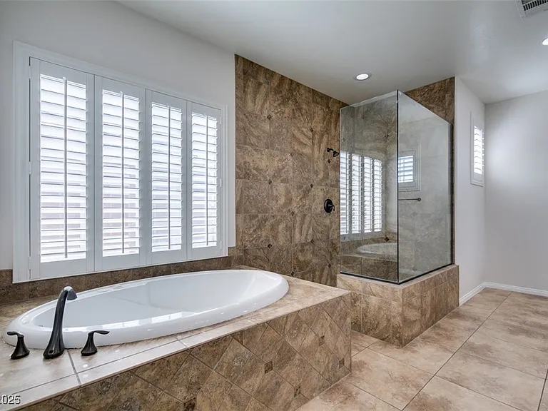 10244 Radcliffe Peak Ave — Photo 45