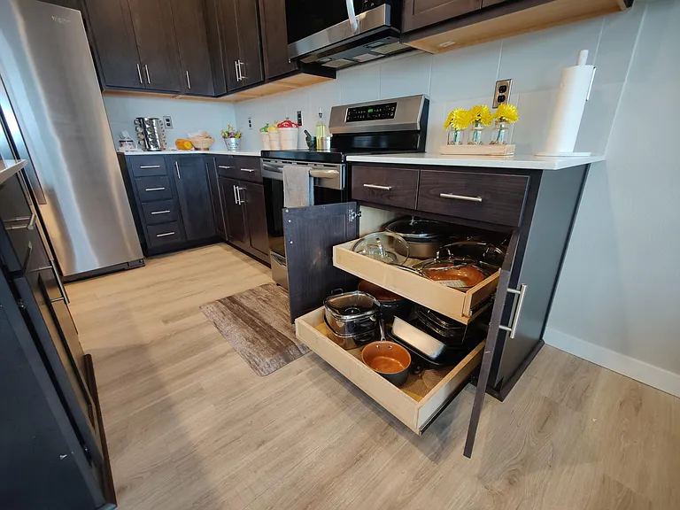 Custom made pull out drawers for maximum capacity