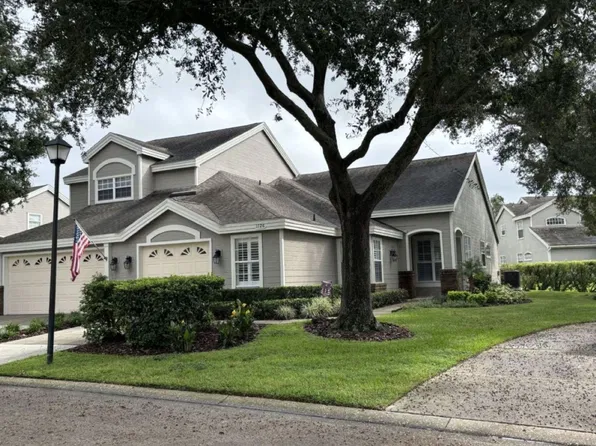 1126 Waterfall Ln, Lakeland, FL 33803