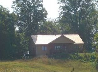 17178 Barnrock Rd, Mendota, VA 24270