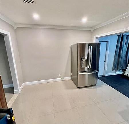 5th image of 340 W Blue Heron Blvd APT A