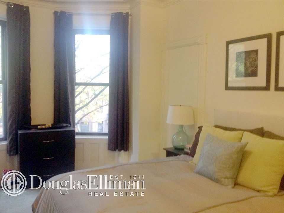 1st image of 368 8th St #2