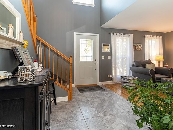 2nd image of 1305 Fabiola Ct N
