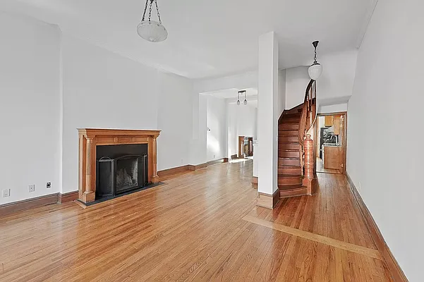 Rented by Oxford Property Group | media 28