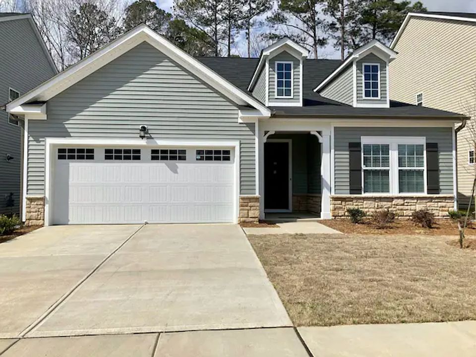 1st image of 816 Kingworth Way