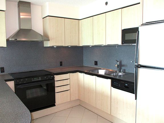 2nd image of 801 King St APT 1604