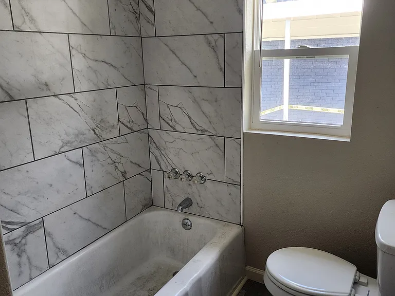 4675 Hartel St #4675 — Photo 6