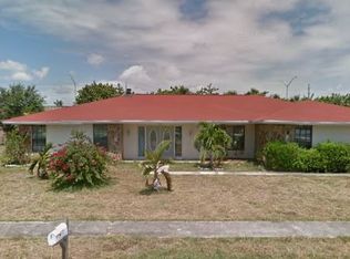 3725 Diane Dr, Boynton Beach, FL 33435