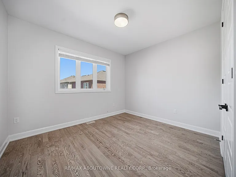 3281 Post Rd — Photo 27