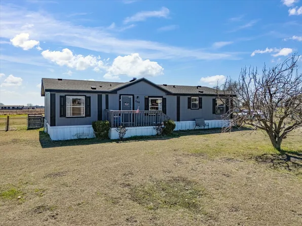 3155 Shady Creek Cir, Red Oak, TX 75154