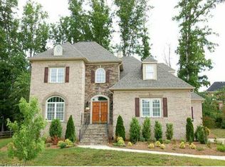 310 W Fox Lake Ct, Winston Salem, NC 27106