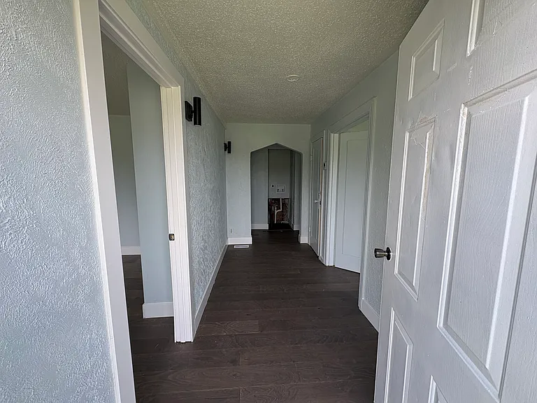 1567 Harvest Ave — Photo 3