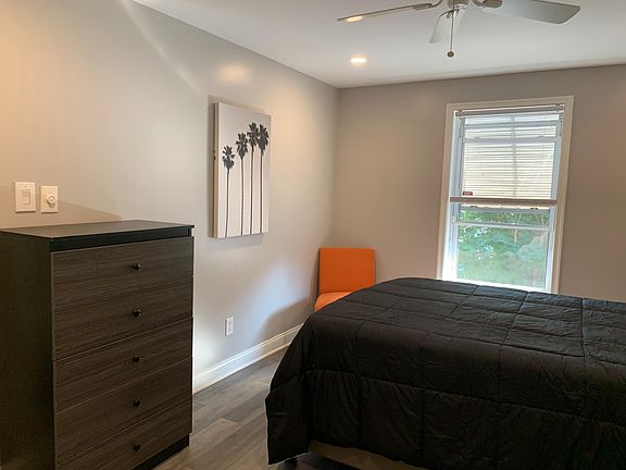 3rd image of 7405 Sandpiper Pl #2