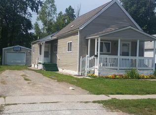121 Taylor St, Port Huron, MI 48060