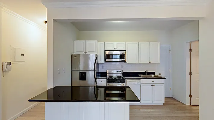 Rented by Spire Group | media 11