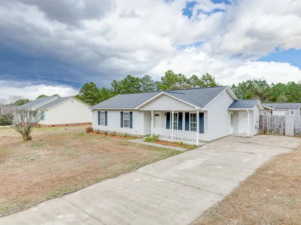 114 Plumcreek Ln, Enoree, SC 29335