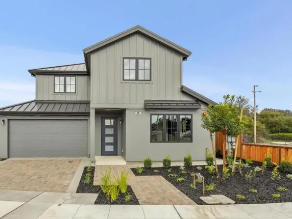 587 Creekside Ct, Half Moon Bay, CA 94019