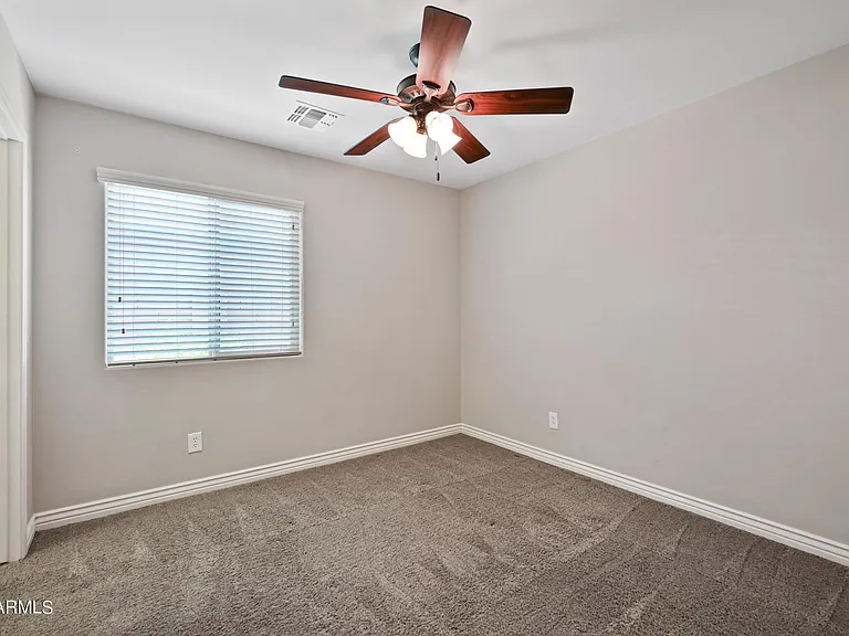 2209 E Hazeltine Way — Photo 23