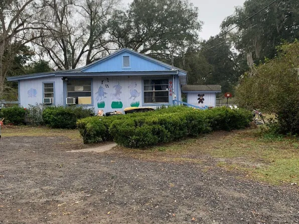 9044 CRYSTAL SPRINGS Road, Jacksonville, FL 32221