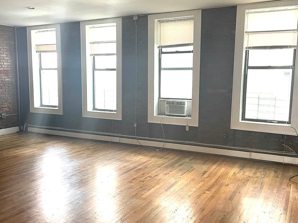 1st image of 2153 2nd Ave #2A