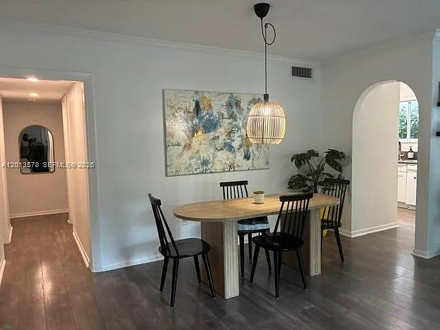 517 Menendez Ave #- — Photo 47