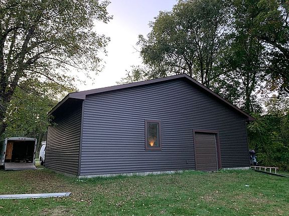 2nd image of 53310 219th St