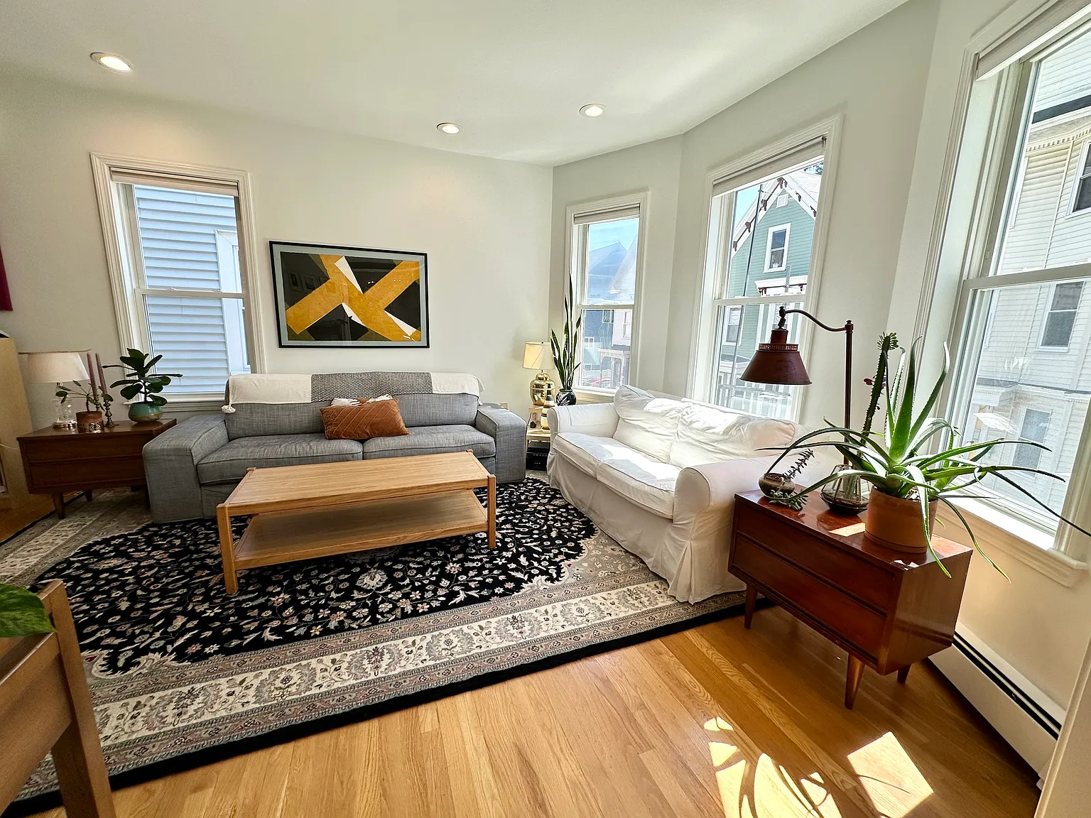 2 bed, 864 sqft, $3,600 — Photo 3