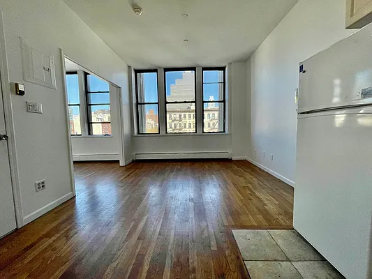 Rented by J Misrahi Realty Corp | media 6