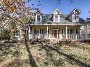 511 Commons Lakeview Dr, Huffman, TX 77336