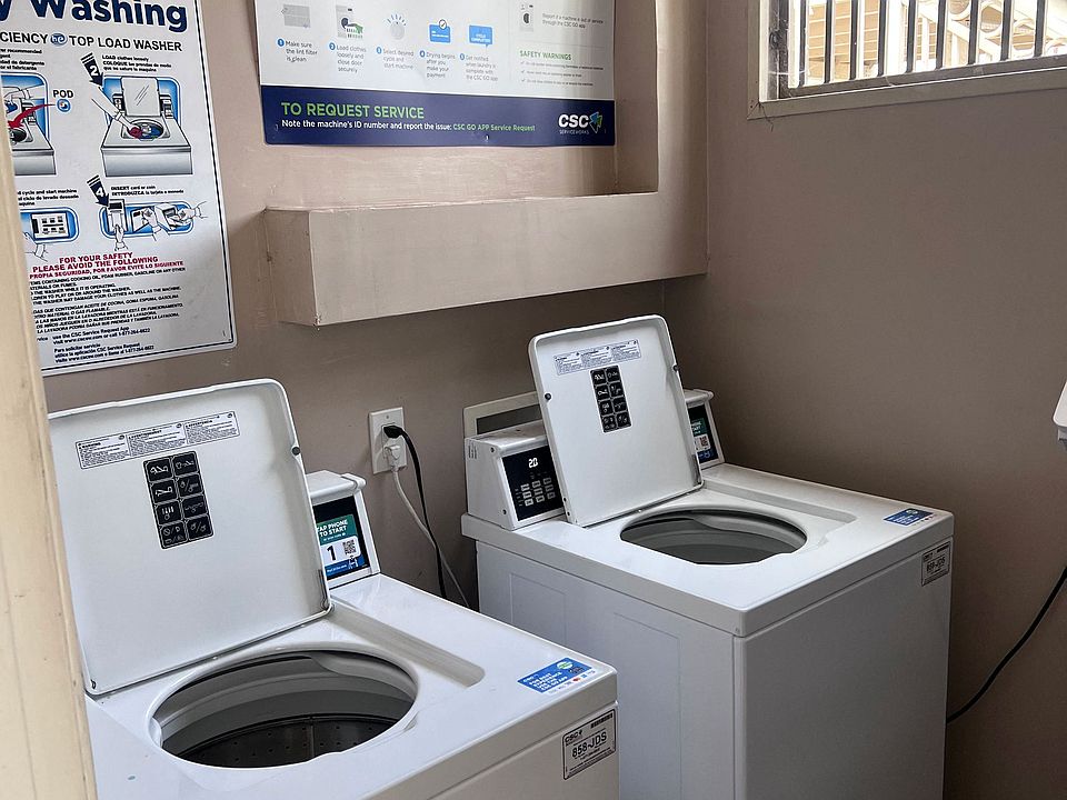 Laundry room at Dubuque Apartments.