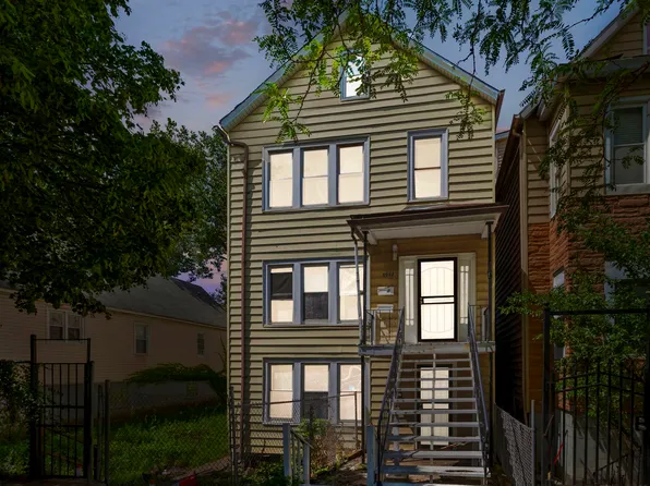 8942 S Baltimore Ave, Chicago, IL 60617