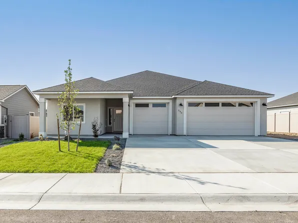 206 Schrute Rd, Prosser, WA 99350