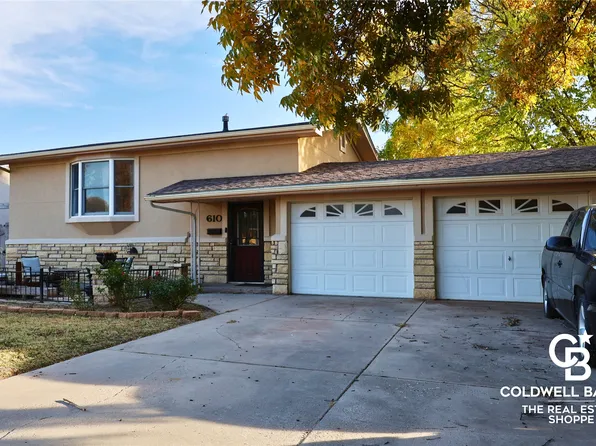610 E Price St, Garden City, KS 67846