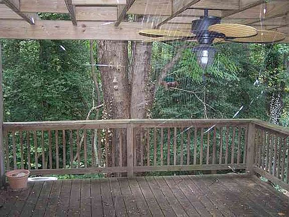 3rd image of 35 Briarglen Pl