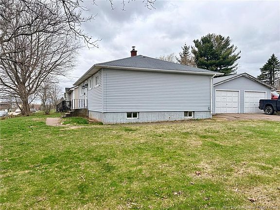 2nd image of 97 Highlandview Rd
