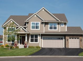 3621 Woodcrest Cir, Eagan, MN 55123